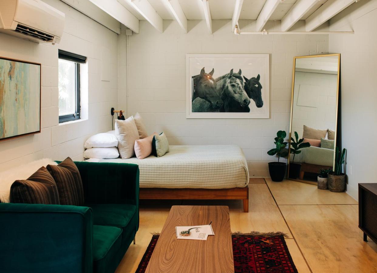 Stellar Suites Louisville Bagian luar foto